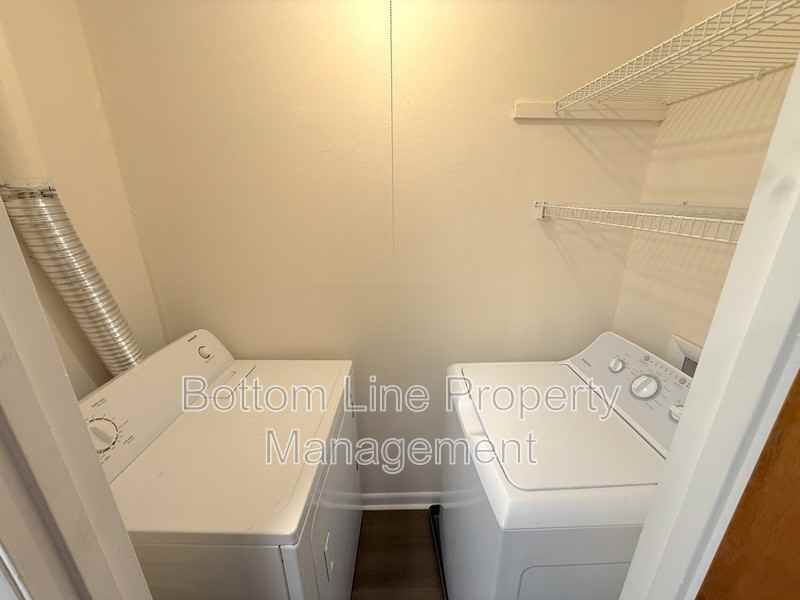 4605 Coronado Dr #D - Photo 5 of 16