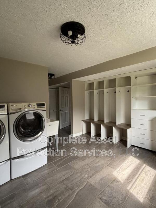 6904 W 85th Pl - Photo 3 of 16