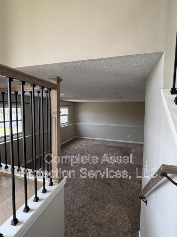 6904 W 85th Pl - Photo 6 of 16
