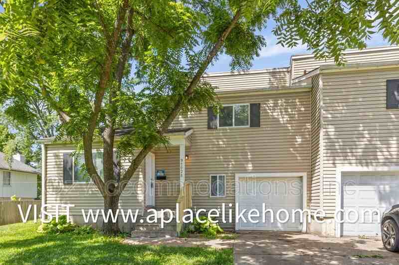 9702 Shepherds Dr - Photo 3 of 36