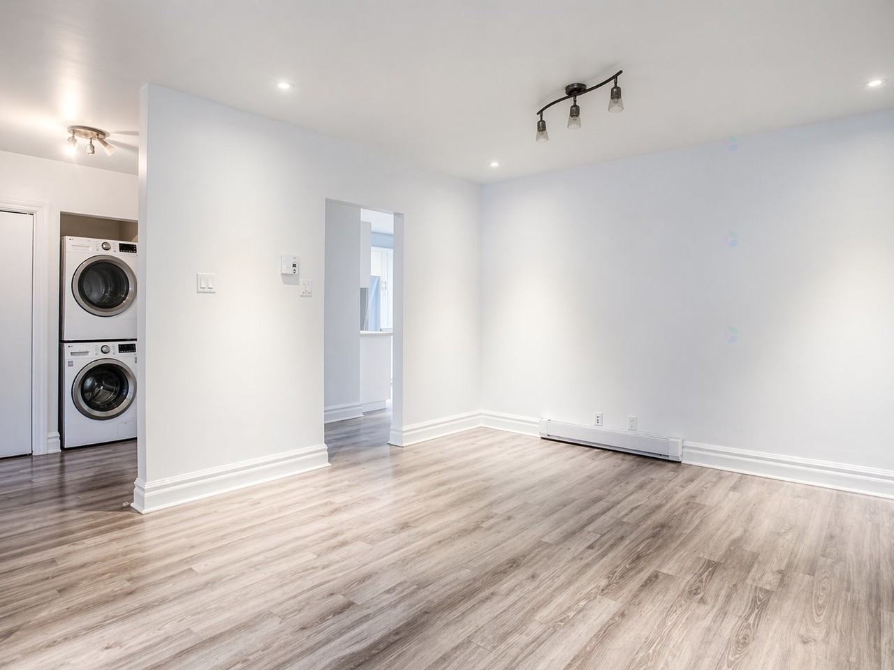 981 Avenue Harvard - Photo 12