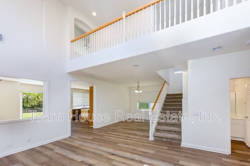 25620 Wordsworth Ln - Photo 4 of 25