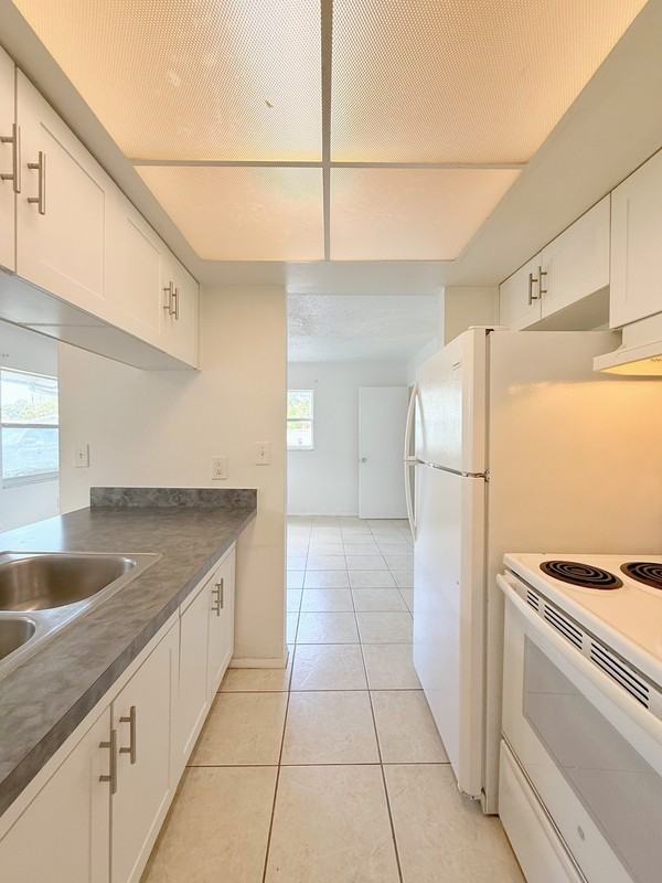 3716 137th Ave - Photo 7 of 48