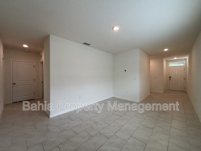 3436 Costello Cir - Photo 7 of 32