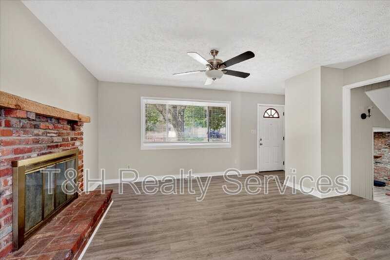 5527 S Kealing Ave - Photo 4 of 24
