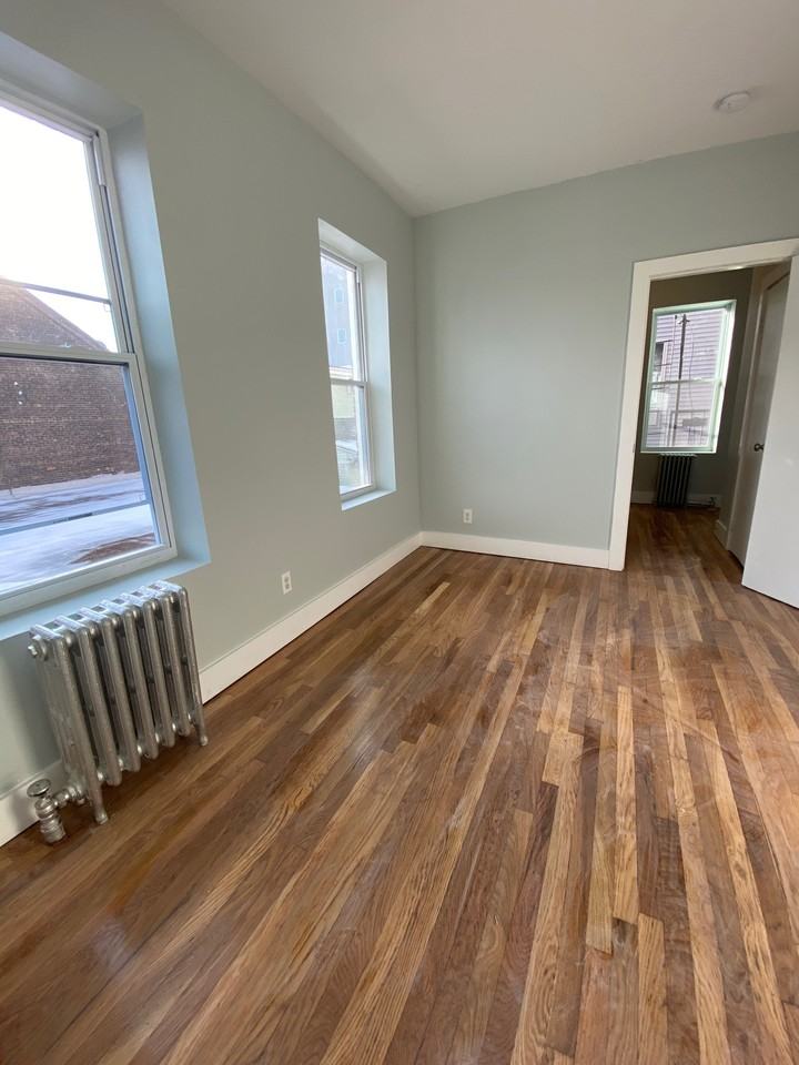 5309 HUDSON - Photo 5 of 25
