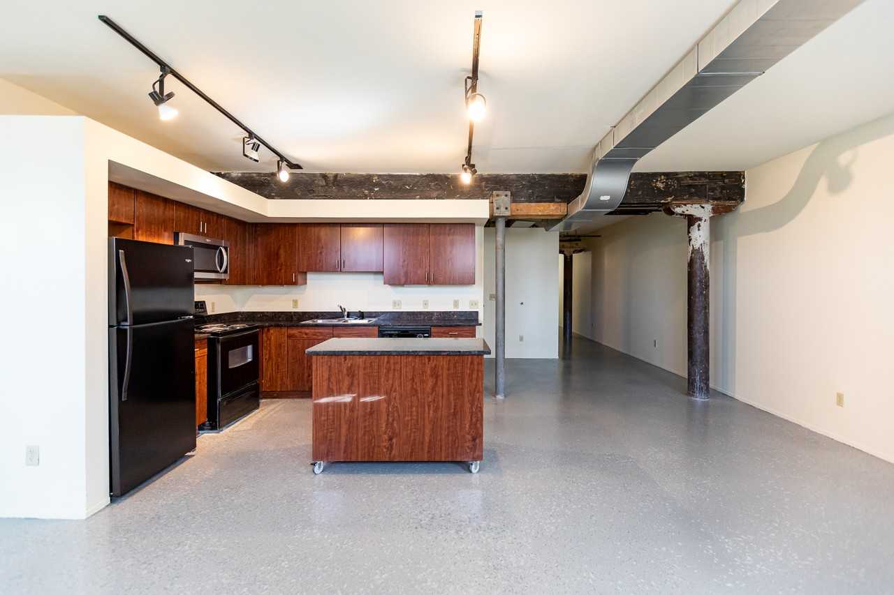 The Lofts at New Amsterdam - Photo 2 of 50