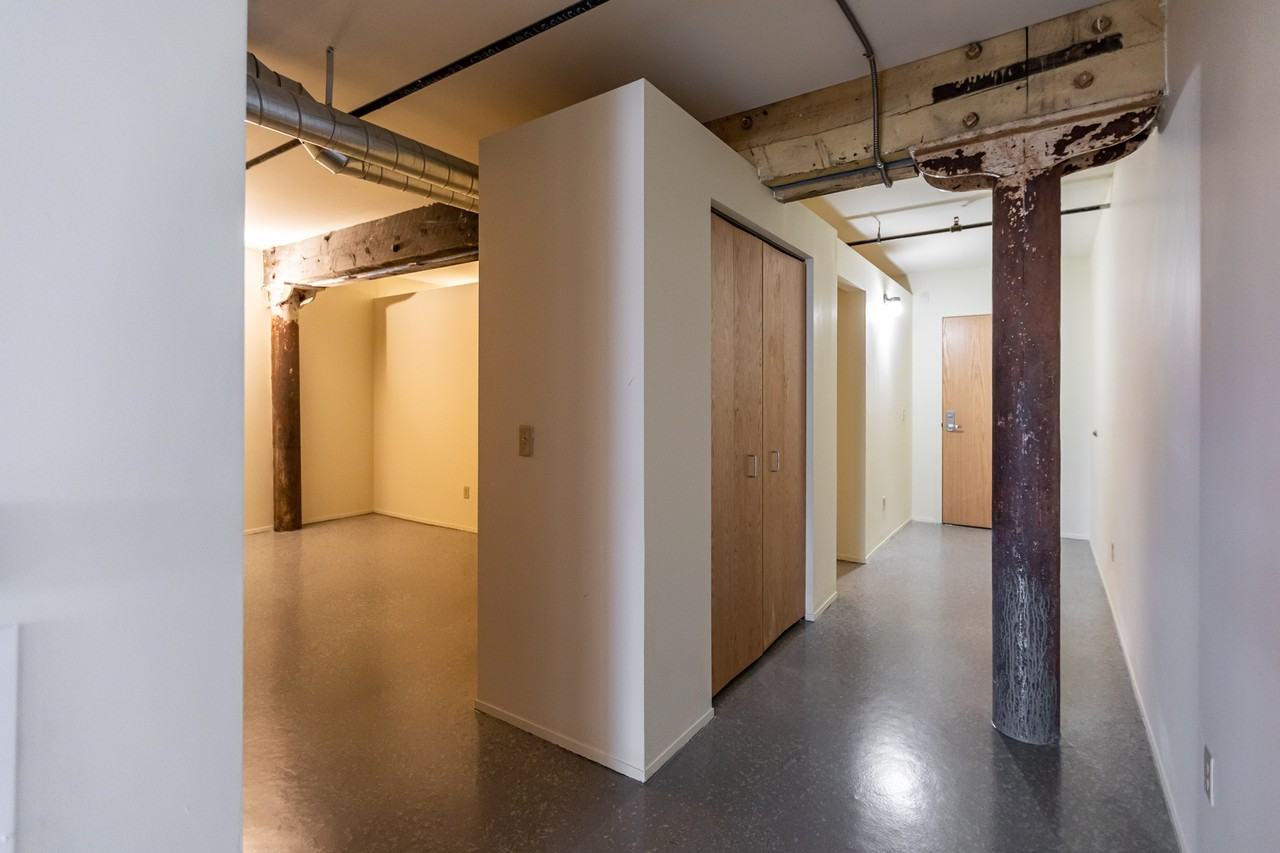 The Lofts at New Amsterdam - Photo 7 of 50
