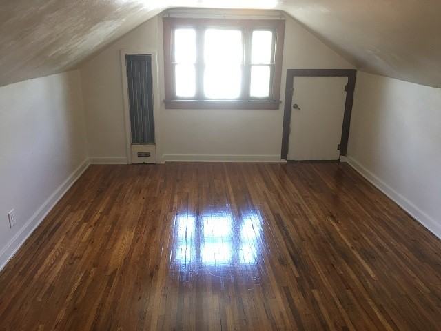 401 2nd Ave SW - Photo 7 of 8