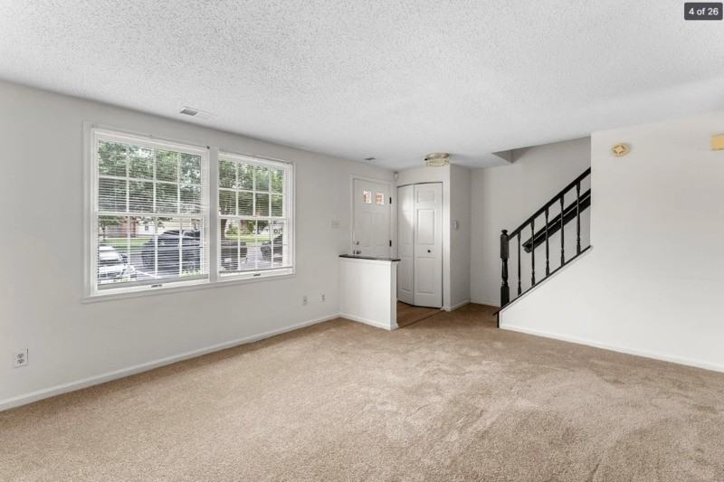 9428 Tracey Lynne Cir - Photo 4 of 26
