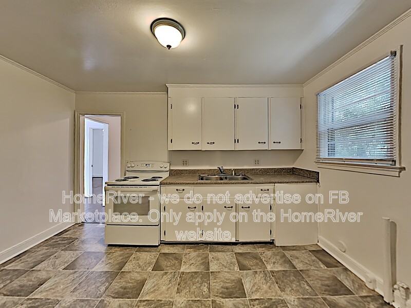323 N Magnolia St - Photo 3 of 20