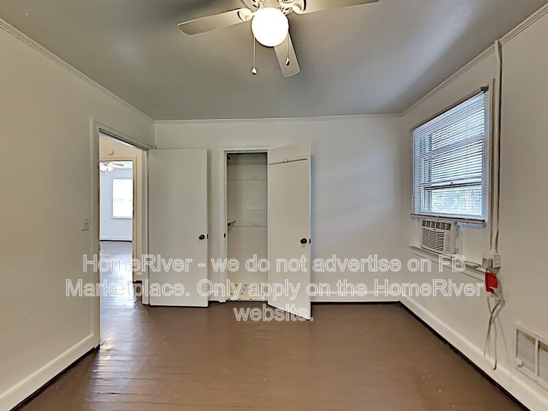 323 N Magnolia St - Photo 7 of 20