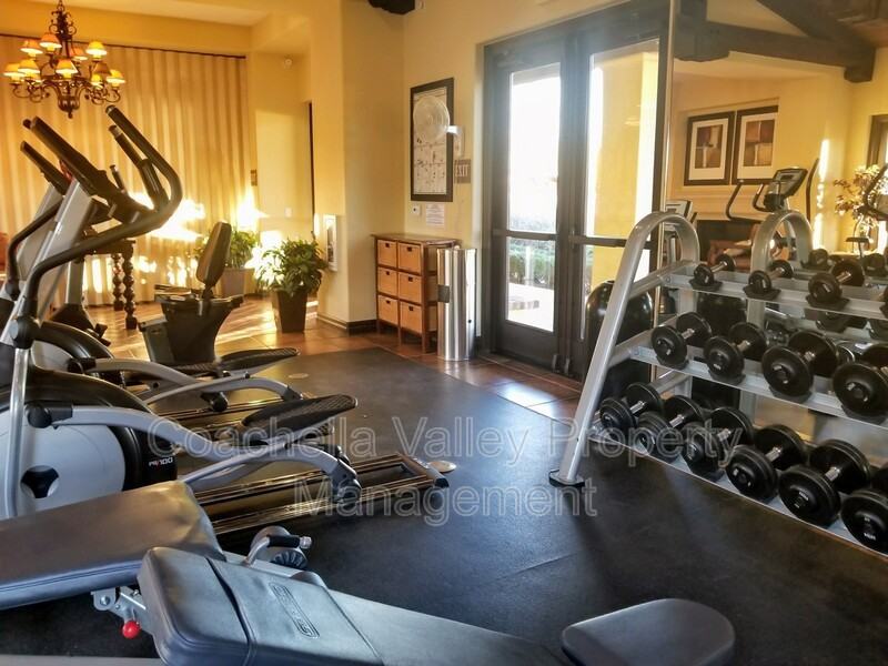 140 Paseo Bravo - Photo 3 of 23
