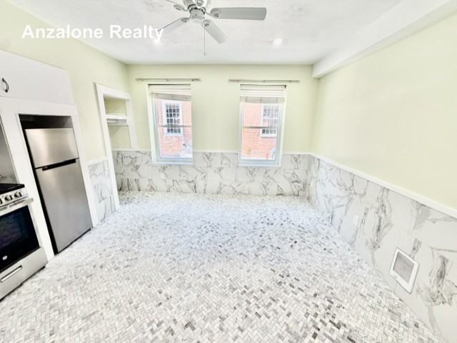 10 Harris St #1 - Photo 5 of 8