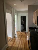 featured image of 220 E Main St