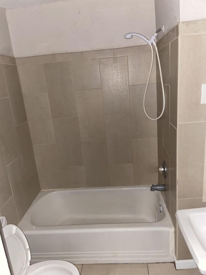 220 East Main Street - Photo 7 of 15