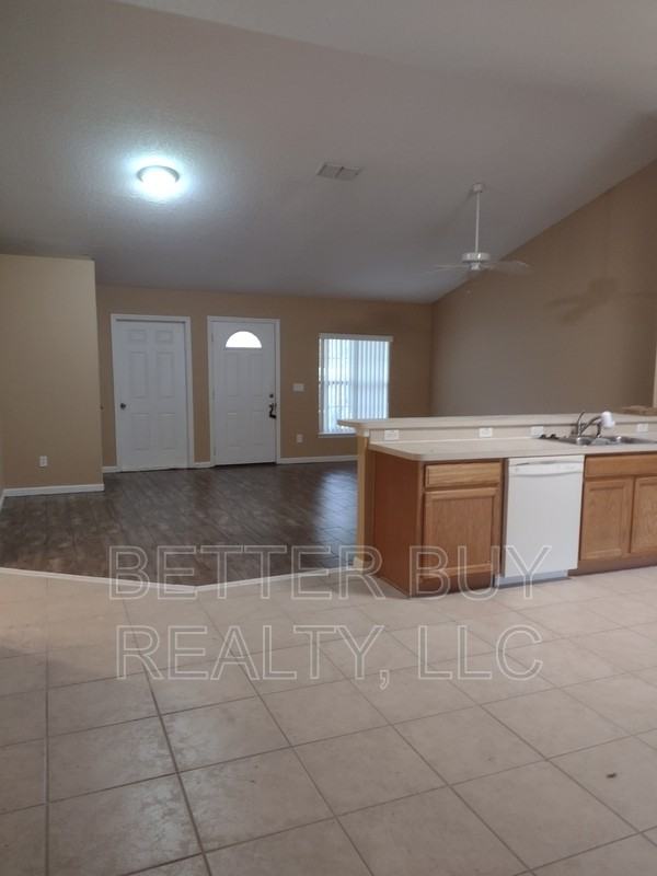 18 Lloleeta Path - Photo 7 of 25