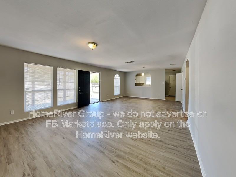 420 Sligo St - Photo 2 of 28