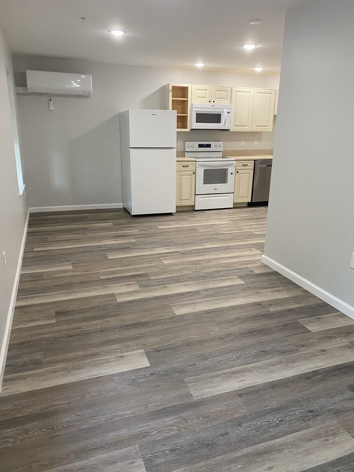 65 Woods Edge Road, Apt 17, Fort Ashby WV 26719 - Photo 4 of 9