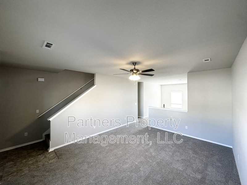 2287 S Ouachita Dr - Photo 2 of 20