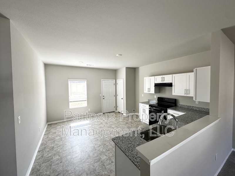 2287 S Ouachita Dr - Photo 4 of 20