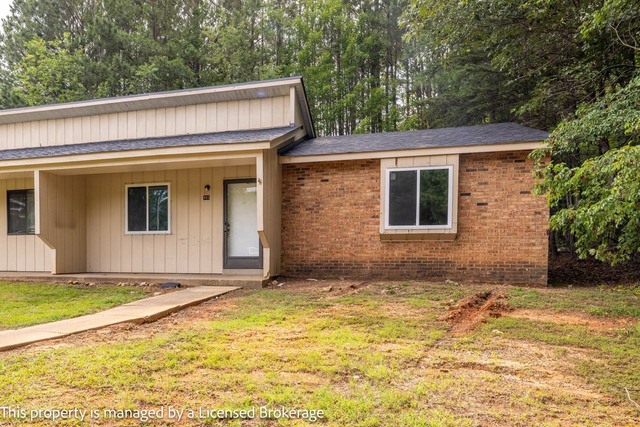 145 Brentwood Drive - Photo 3 of 30