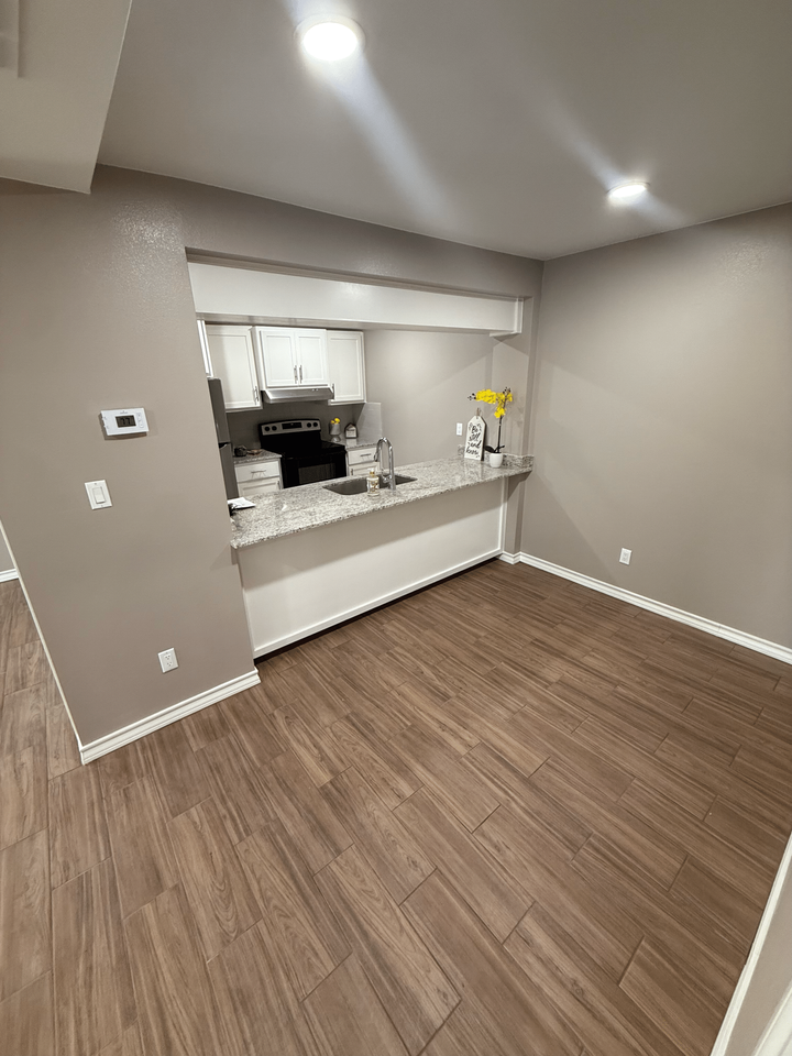 Tamarack Apartments - Photo 2 of 12