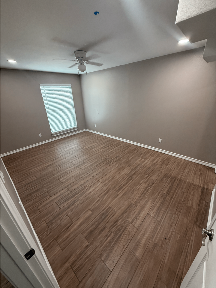 Tamarack Apartments - Photo 7 of 12