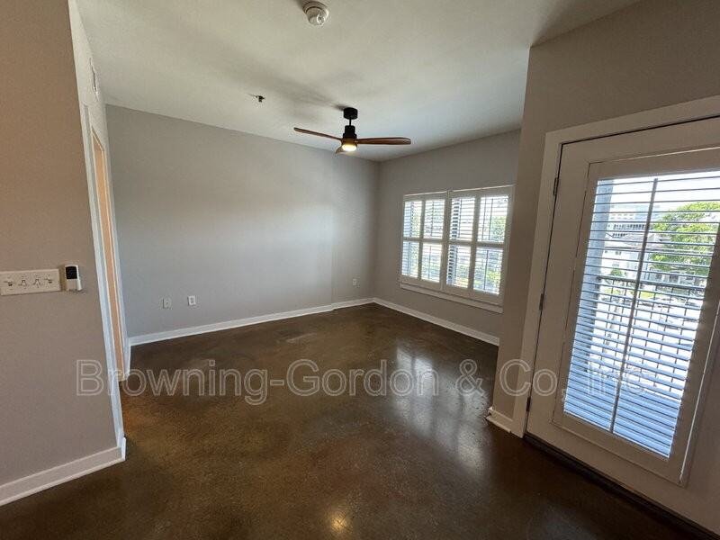 1803 Broadway #426 - Photo 7 of 26