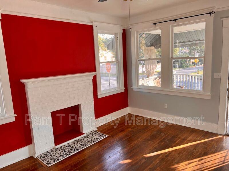 2009 Atlantic Ave - Photo 2 of 18
