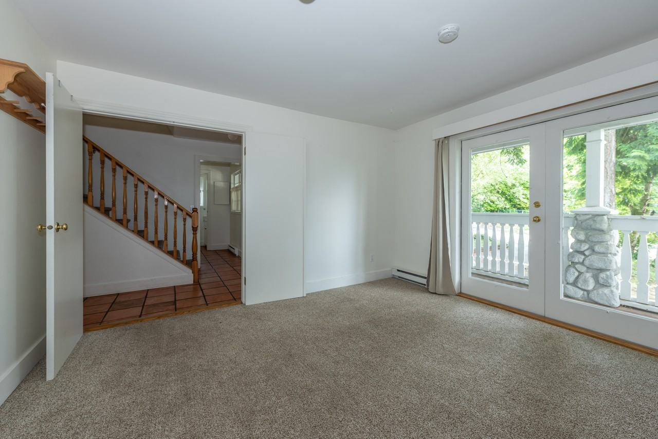 12325 Sullivan Street - Photo 4 of 17