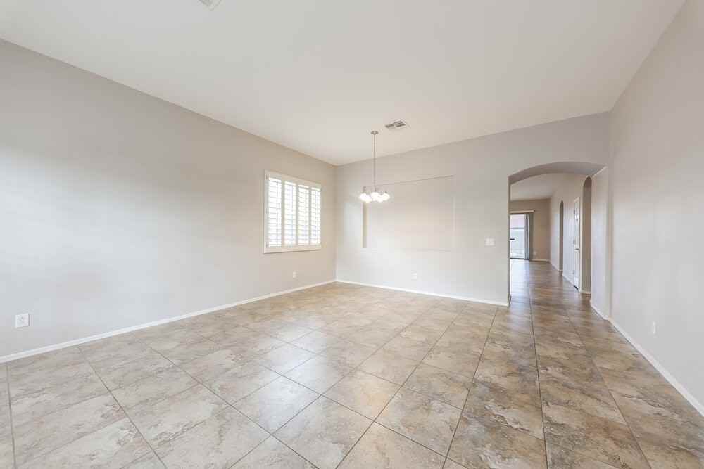 22110 N 104th Ln - Photo 4 of 16