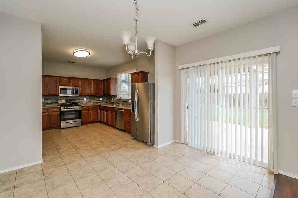 5000 Caraway Dr - Photo 6 of 17