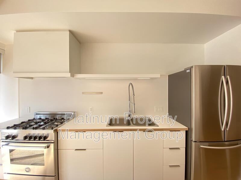 63 Inglewood Pk Se - Photo 6 of 30