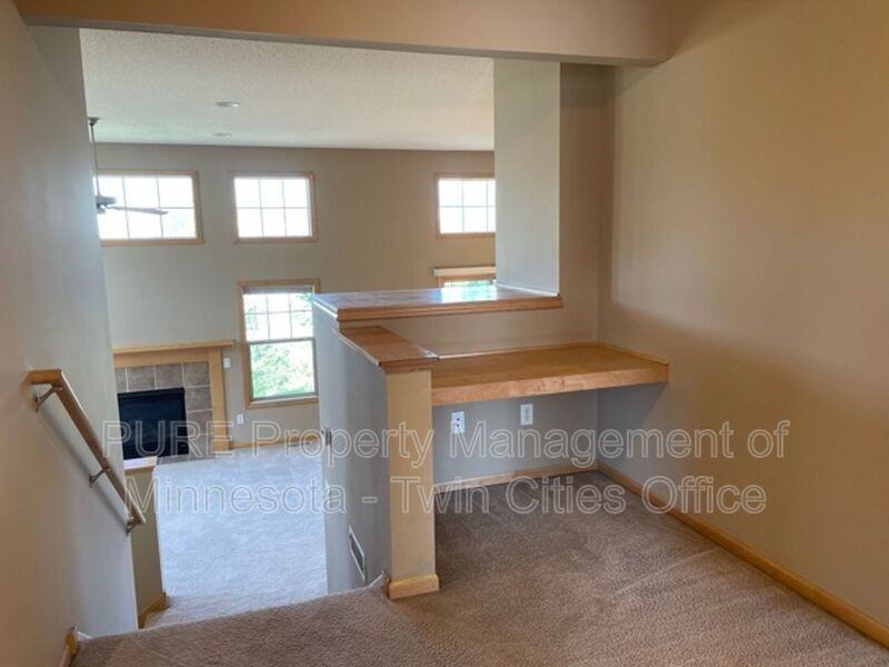 3152 Legacy Ln - Photo 4 of 30