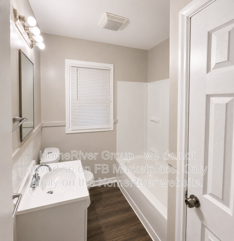9002 Central St - Photo 3 of 11