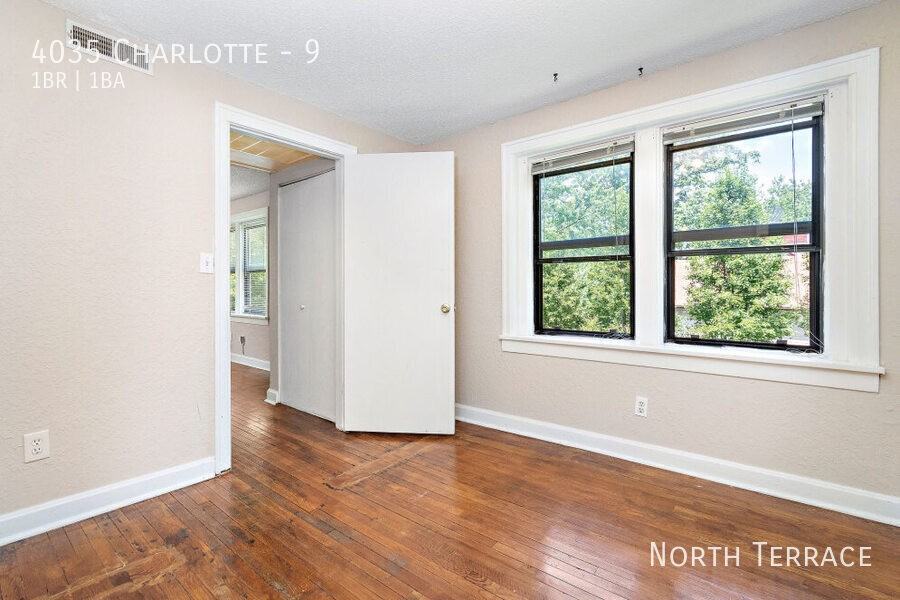 4035 Charlotte, Kansas City, MO - Photo 7 of 8