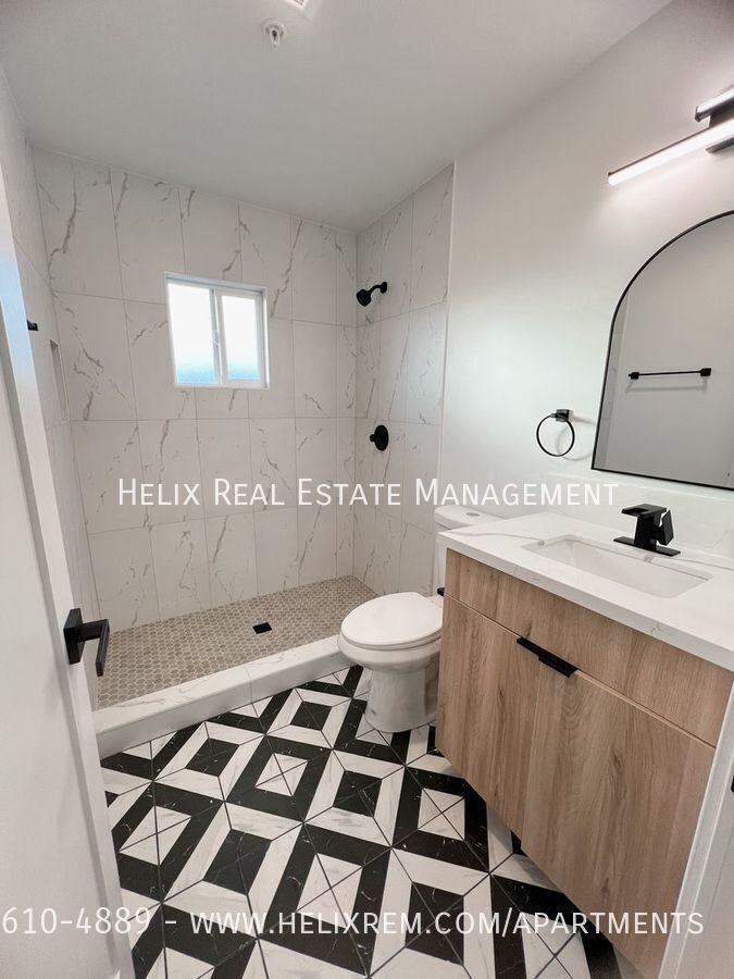1577 N Fair Oaks - Photo 5 of 13