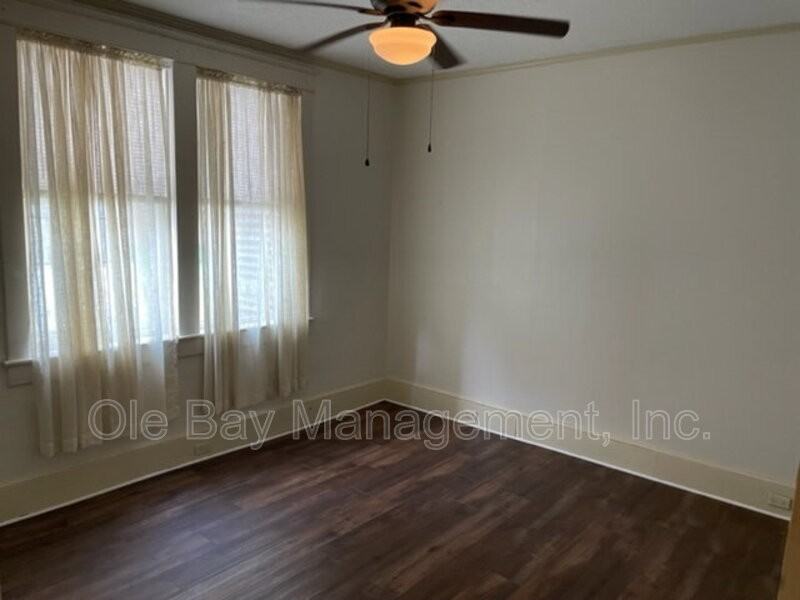 7 S Monterey St #1 - Photo 5 of 7