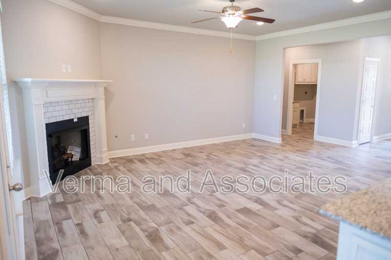 940 Skyline Loop - Photo 7 of 26