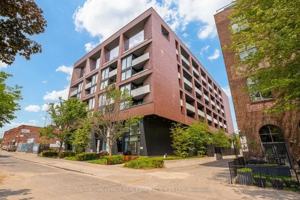 featured image of 383 Sorauren Avenue