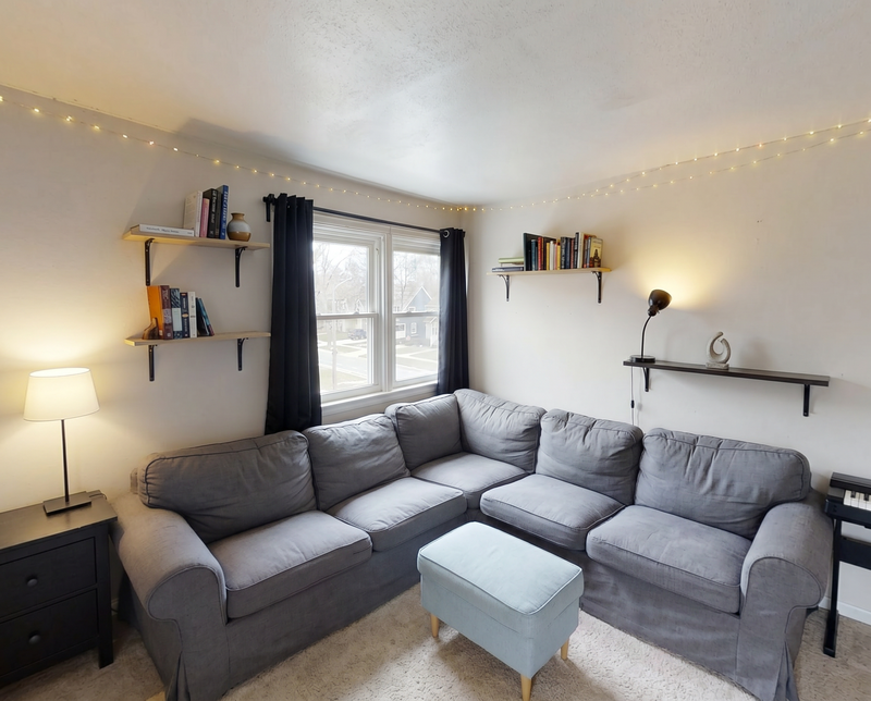 1401 Golden Avenueunit - Photo 2 of 10