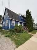 900 Woodlawn Ave - Photo 1 of 1