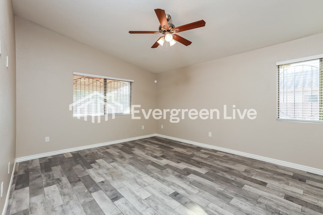 5614 S Acacia Ridge Dr - Photo 7 of 15