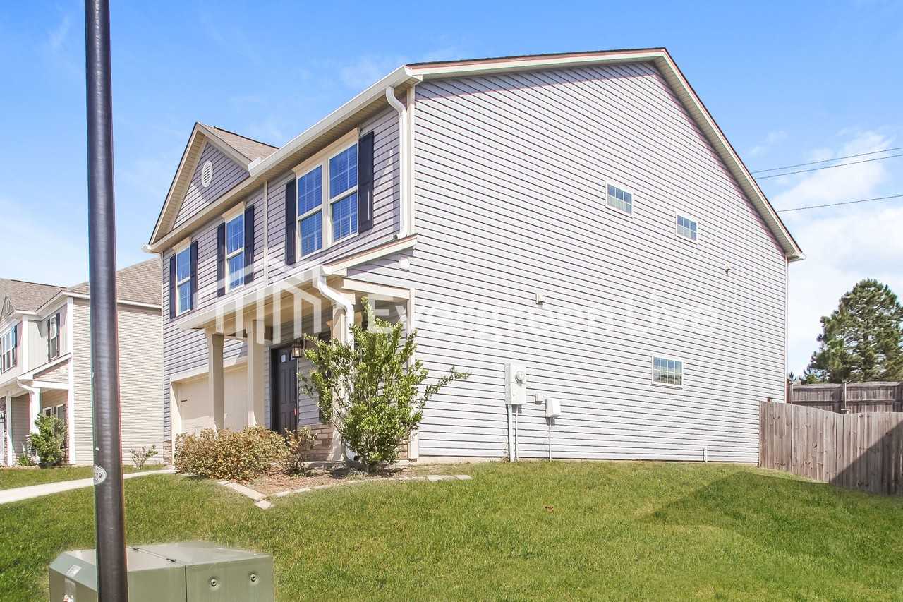 417 Riglaw Cir - Photo 2 of 15