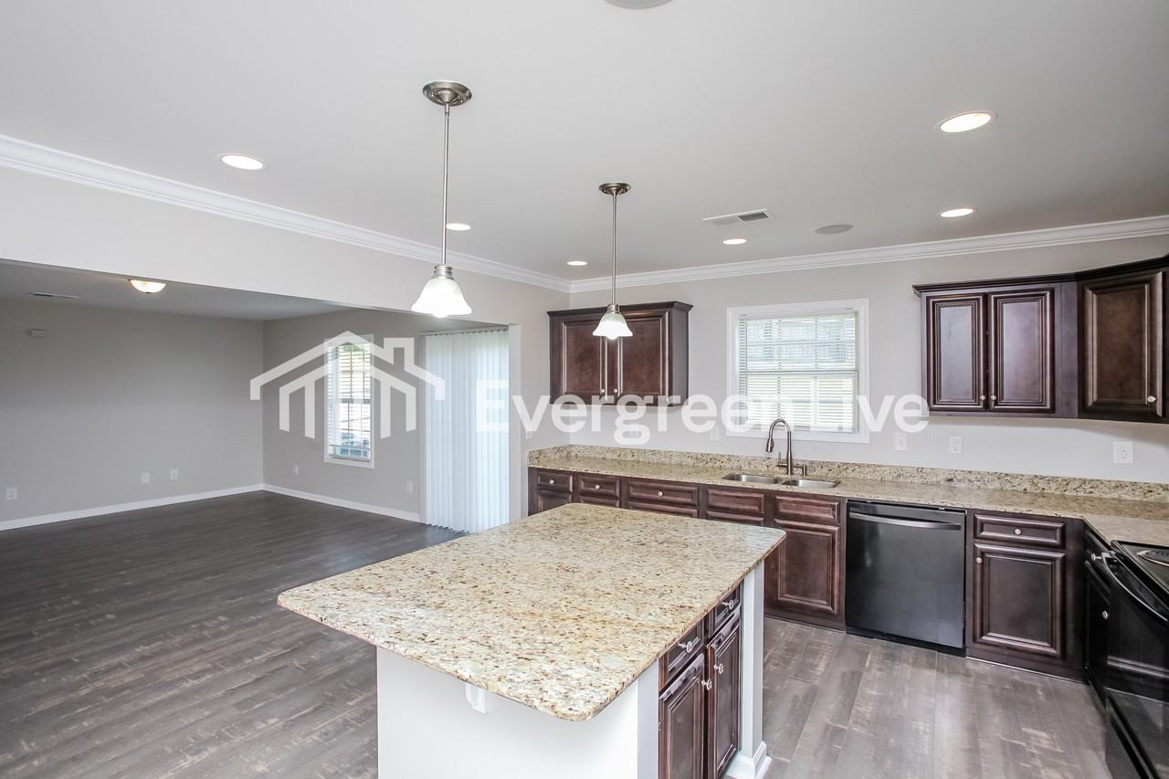 417 Riglaw Cir - Photo 6 of 15