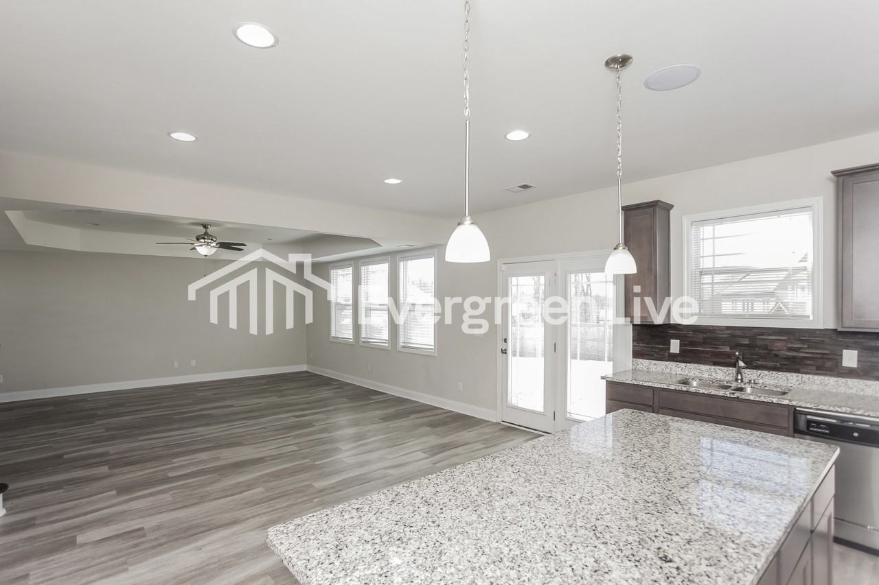 57 Easington Ct - Photo 4 of 15