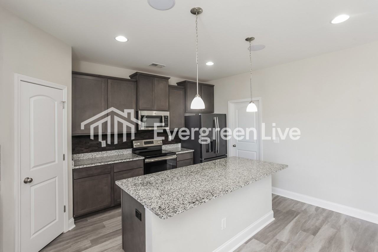 57 Easington Ct - Photo 6 of 15