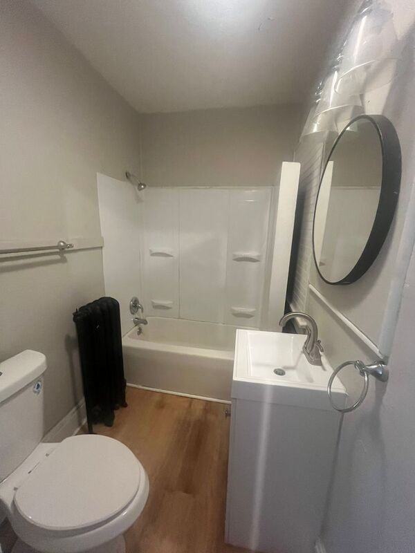 44 Genesee St #6 - Photo 5 of 9