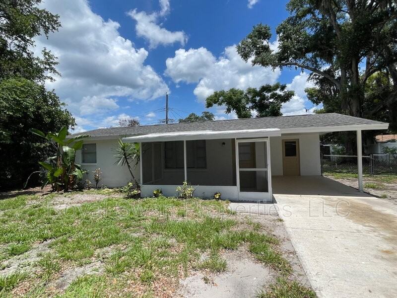 2532 Mccranie Pl - Photo 2 of 17